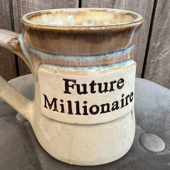 Large “Future millionaire” pottery mug - Picture 2 of 7